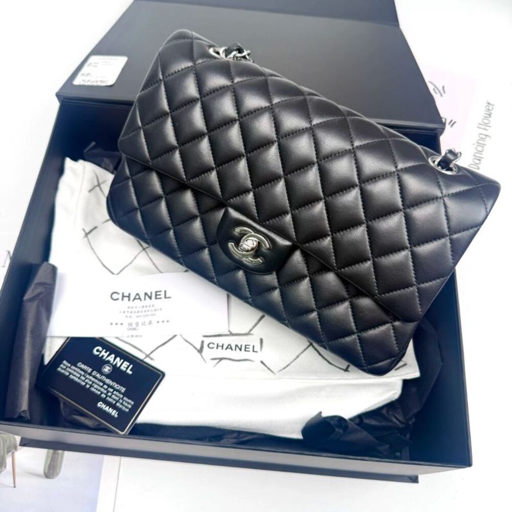 Chanel Women Pre-Loved Bag Very Good Condition